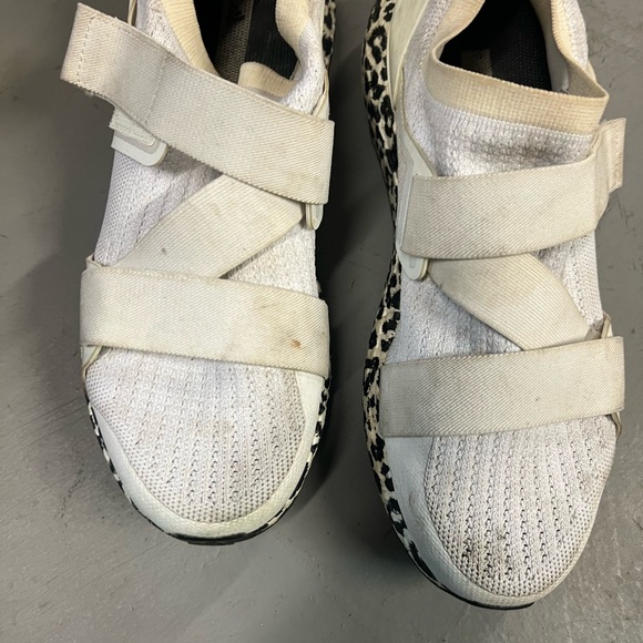 Stella McCartney white Velcro sneaker wi black and white  leopard print bottom - Picture 5 of 5